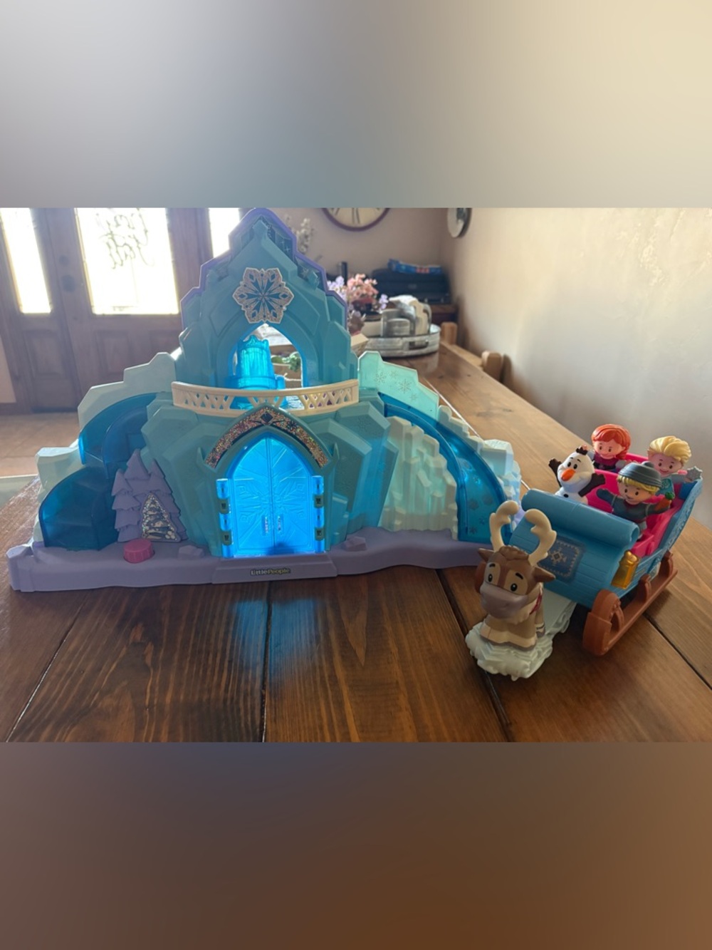 Fisher-Price Little People Ice Castle Playset - Light Blue & Purple Accents